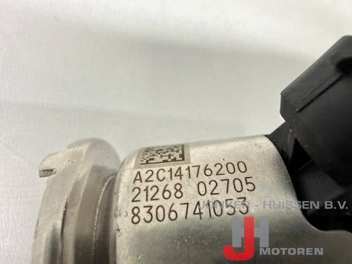 Adblue injector Opel Astra D15DVH - صورة 4
