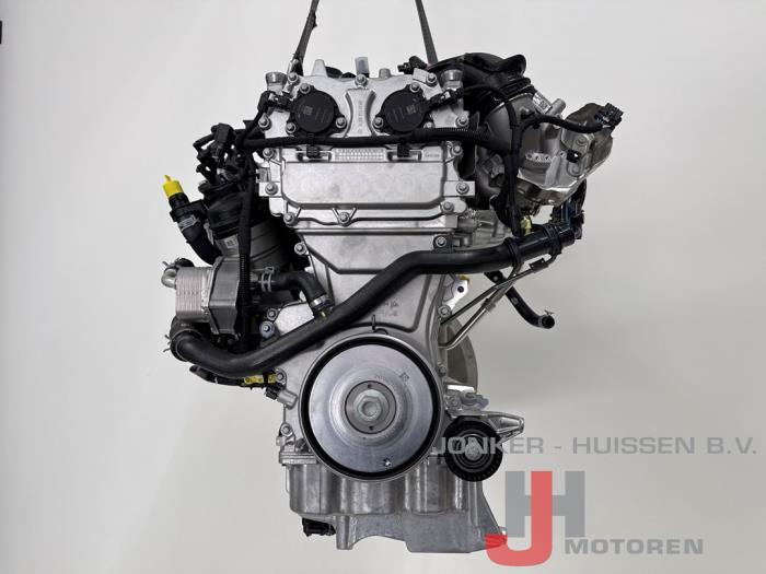 Motor Mercedes CLA - Foto 4