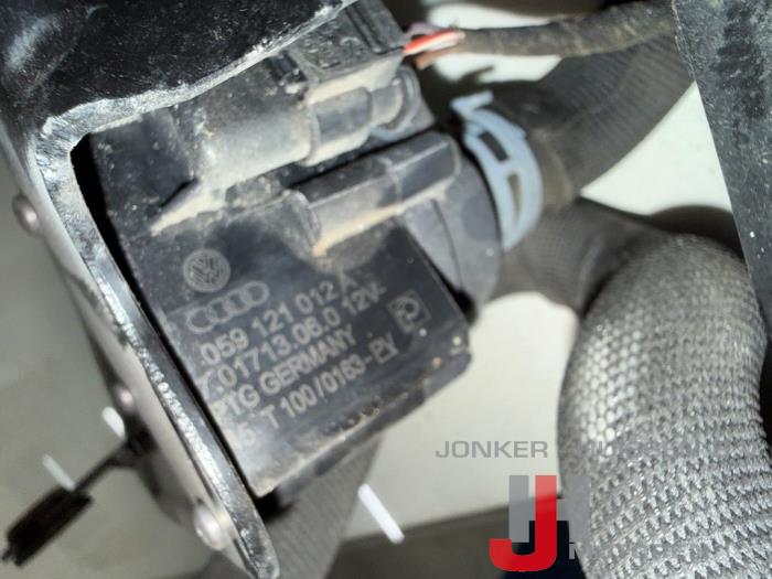 Waterpomp Porsche Panamera DGP - Fotoğraf 5