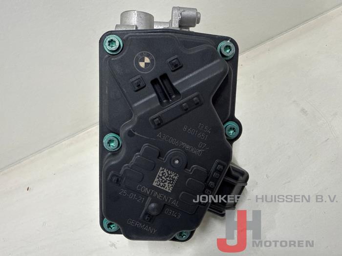 Gasklephuis BMW 5-Serie B46B20B - Photo 4