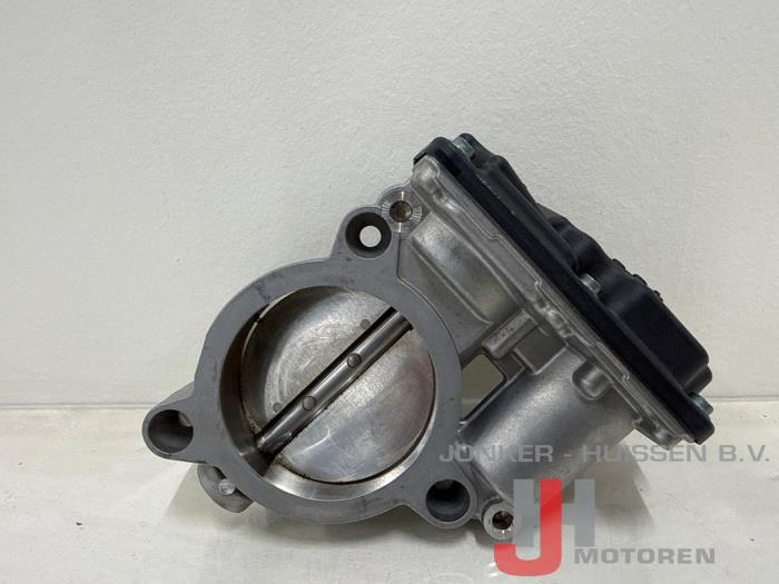 Gasklephuis BMW X1 B46A20B - Foto 2