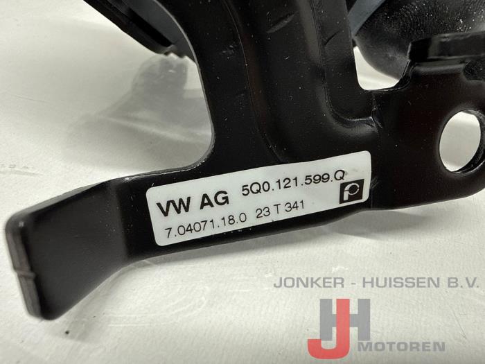 Waterpomp Audi A3 DFG - صورة 4