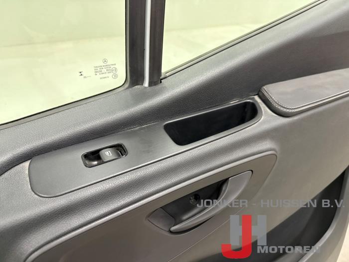 Portier 2Deurs rechts Mercedes Sprinter - Foto 3