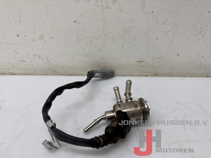 Adblue injector Renault Master M9R670 - Фото 2