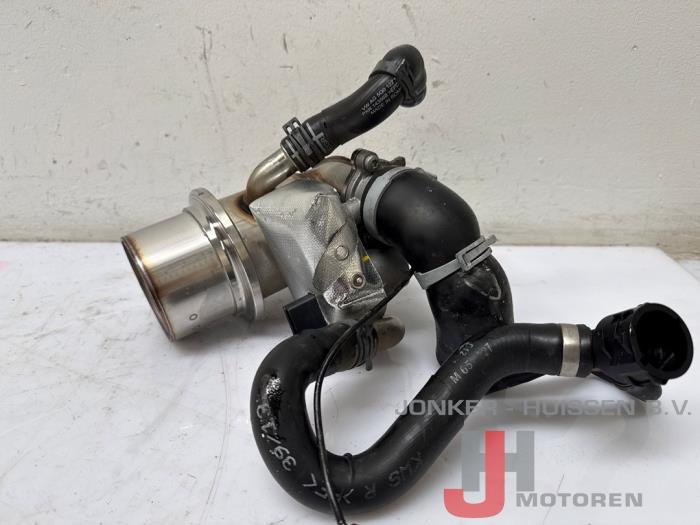 EGR koeler Audi A3 DEJ - Photo 3