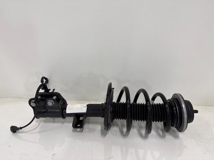 Schokdemperpoot links-voor Volkswagen Multivan T7