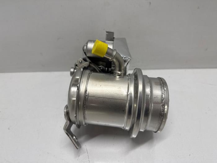 EGR koeler Volkswagen Multivan T7