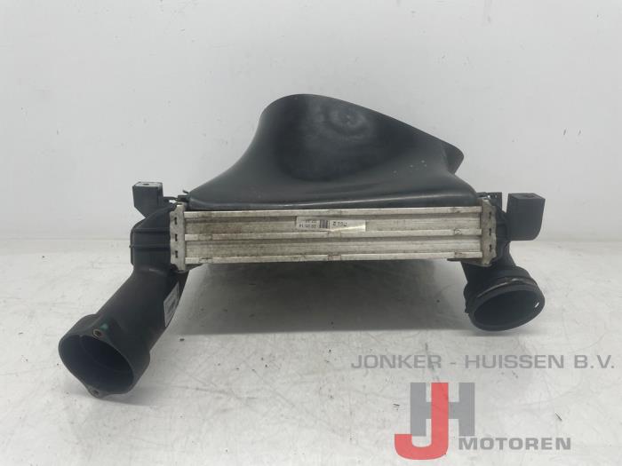 Intercooler Volkswagen Touareg CGE - Fotoğraf 4
