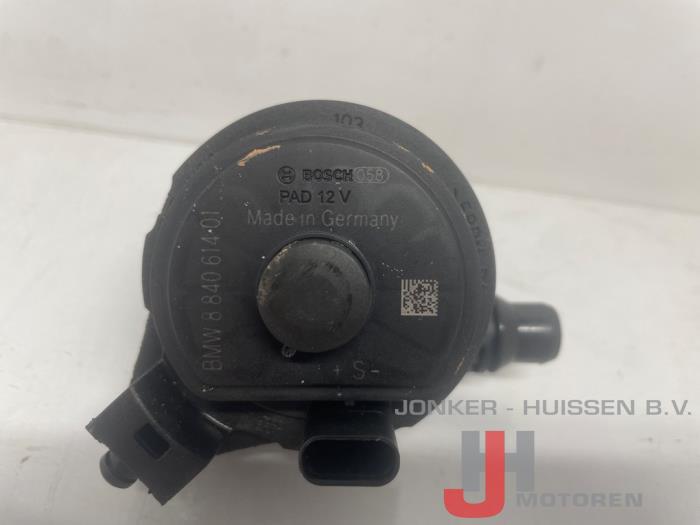 Extra waterpomp BMW X7 - Foto 2