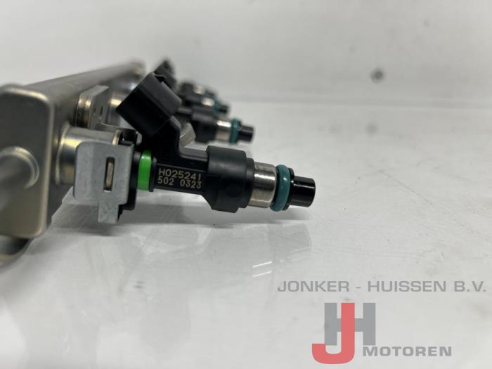 Injector (benzine injectie) Renault Scenic M4R713 - Photo 3