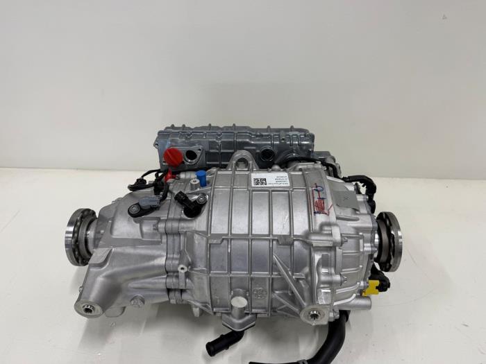 Elektromotor elektrische auto Volkswagen Multivan T7