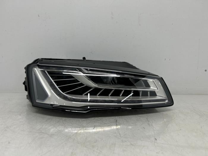 Koplamp rechts Audi A8
