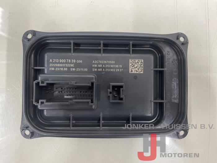 Nieuwe Module LED koplamp Mercedes A (177.0) 1.3 A-200 Turbo 16V Prijs € 121,00 Inclusief btw aangeboden door Jonker - Huissen B.V.