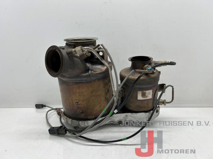 Gebruikte Roetfilter Volkswagen Passat Variant (3G5) 2.0 TDI 16V 190 4Motion Prijs € 907,50 Inclusief btw aangeboden door Jonker - Huissen B.V.