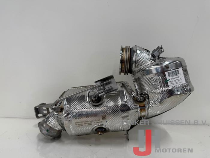 Nieuwe Katalysator Mercedes E (W213) 3.0 E-53 AMG EQ Boost 24V 4-Matic Prijs € 2.359,50 Inclusief btw aangeboden door Jonker - Huissen B.V.