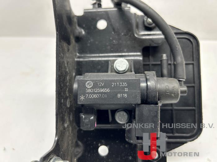 Vacuumpomp (Diesel) Iveco New Daily F1CFL4117 - Foto 4
