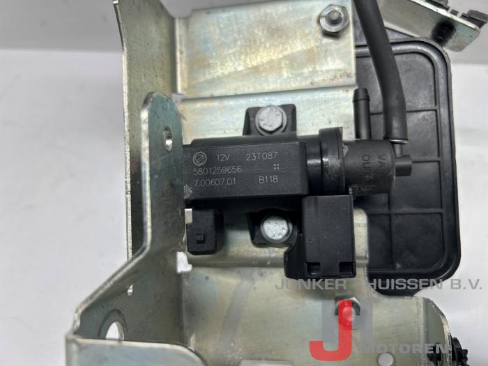 Vacuumpomp (Diesel) Iveco New Daily F1CFL4117 - 照片 3
