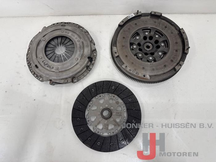 Gebruikte Koppelingsset (compleet) Mercedes Sprinter 5t (907.6) 519 CDI 3.0 V6 24V RWD Prijs € 635,25 Inclusief btw aangeboden door Jonker - Huissen B.V.