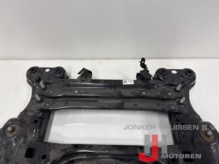 Subframe Volkswagen ID.7 EDDB - 照片 7