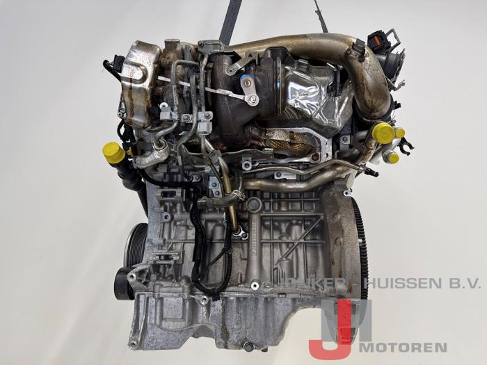 Motor Mercedes CLA - Foto 2