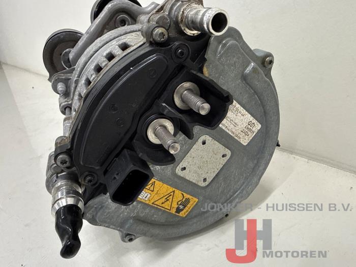 Dynamo Mercedes CLA 260920 - Foto 3
