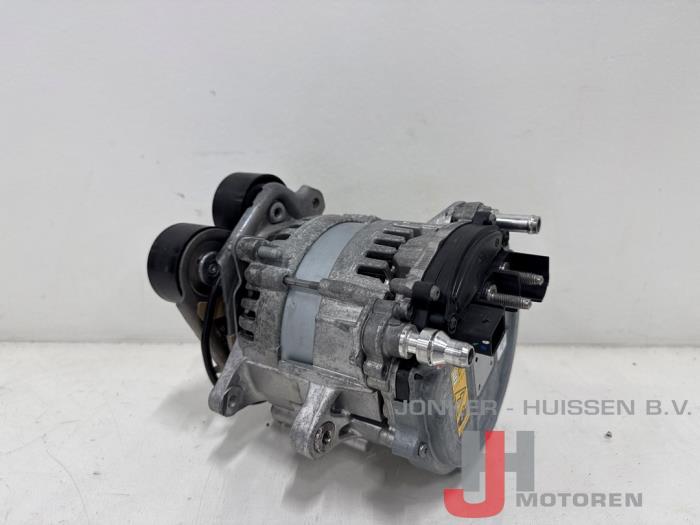 Dynamo Mercedes CLA 260920 - صورة 1