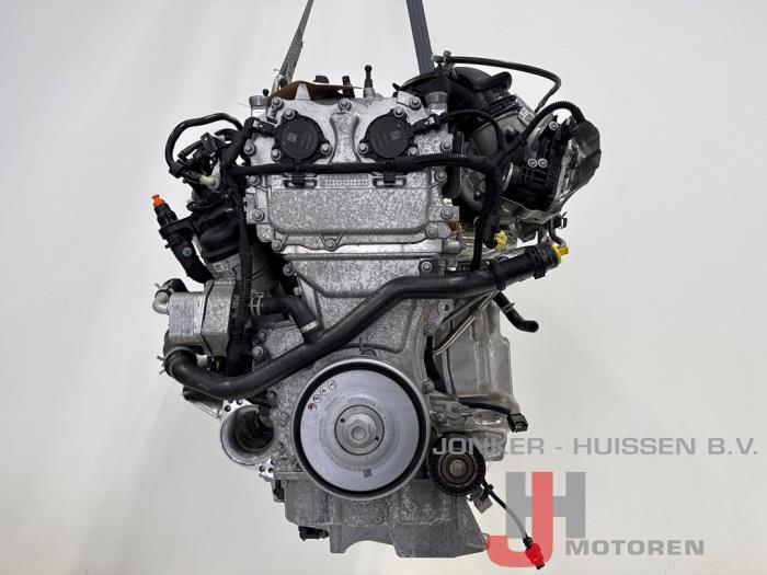 Motor Mercedes CLA - Foto 4