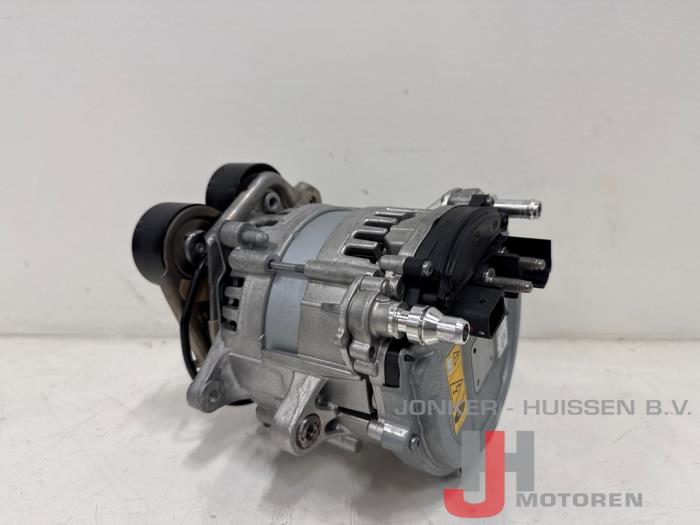Dynamo Mercedes CLA 260920 - Фото 1