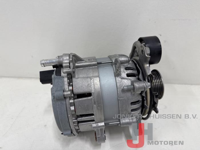 Dynamo Mercedes CLA 260920 - Foto 1