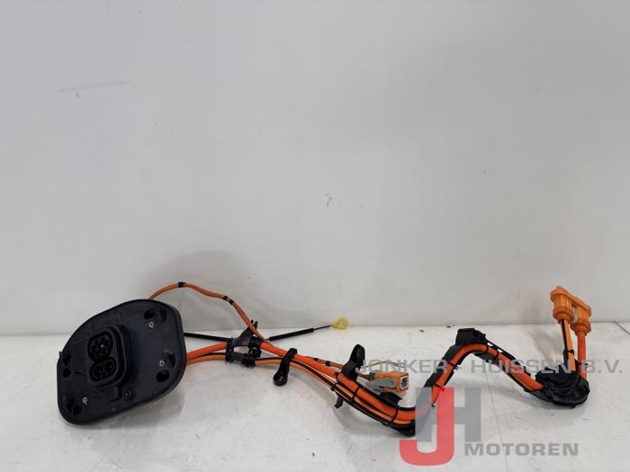 Oplaadpunt stekker aansluiting Volkswagen ID.7 - صورة 1