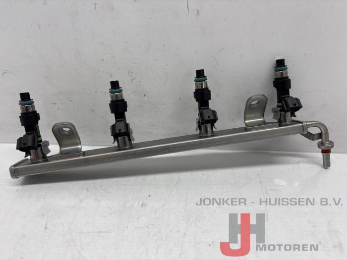 Injector (benzine injectie) Renault Scenic M4R713 - Photo 1
