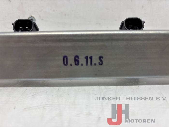Injector (benzine injectie) Renault Scenic M4R713 - Photo 4
