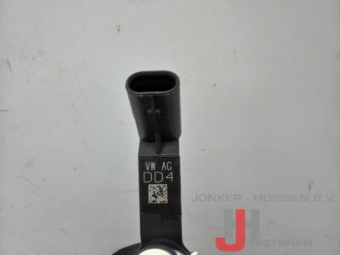 Injector (benzine injectie) Audi Q8 - Fotoğraf 4