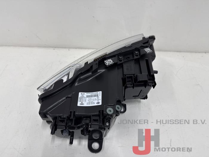 Koplamp links Audi A8 - Fotoğraf 3