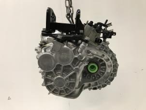 Nieuwe Versnellingsbak Hyundai Tucson (JM) Prijs op aanvraag aangeboden door Jonker - Huissen B.V.