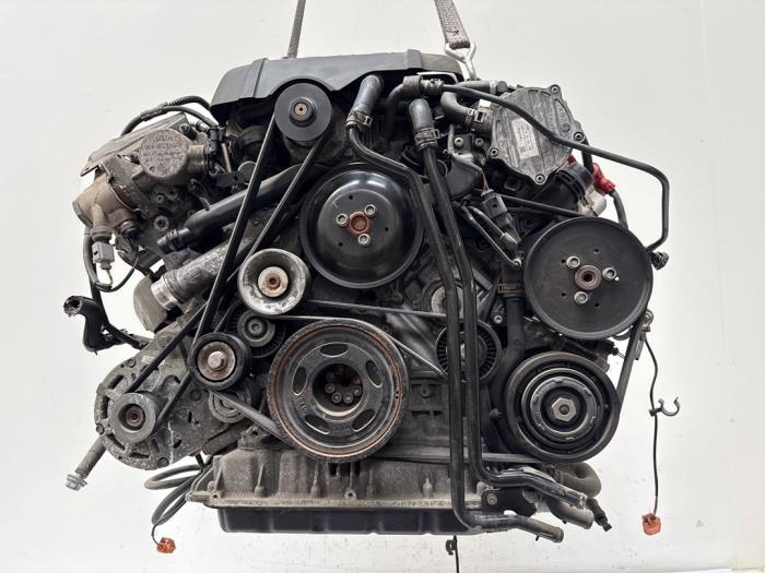 Motor Audi A8