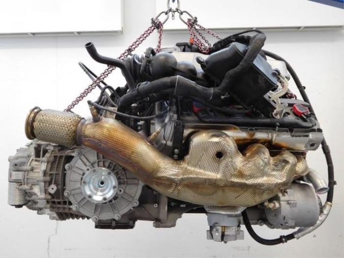 Motor van een Audi R8 Spyder (4S9/4SR) 5.2 V10 40V FSI 2014
