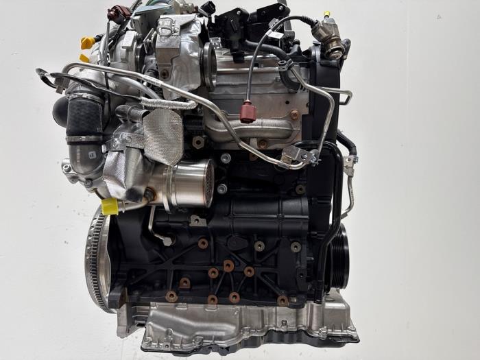 Motor Volkswagen Golf