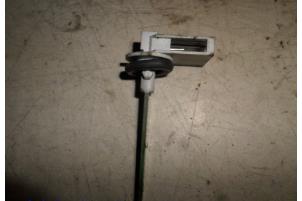 Gebruikte Temperatuurmeter Audi A2 (8Z0) 1.4 16V Prijs € 9,00 Margeregeling aangeboden door Hans Auto Onderdelen
