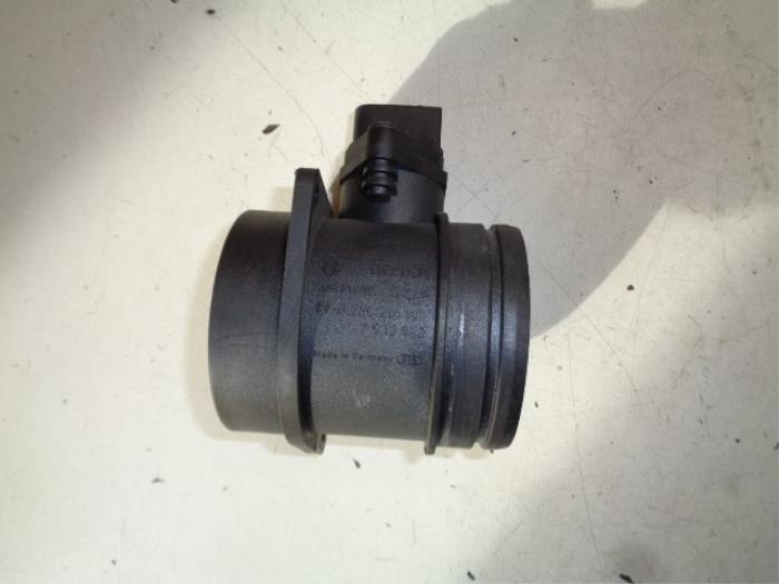 Gebruikte Luchtregelklep BMW 1 serie (E87/87N) 118i 16V Prijs € 25,00 Margeregeling aangeboden door Hans Auto Onderdelen