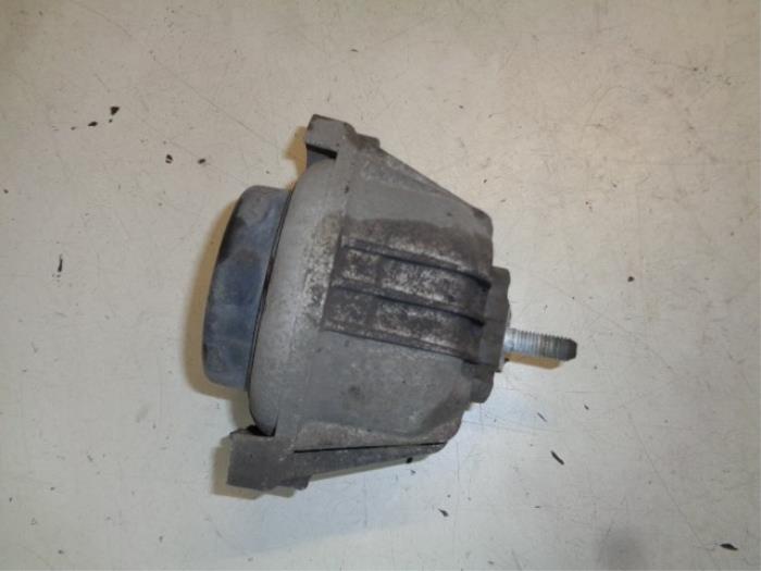 Gebruikte Motorsteun BMW 1 serie (E87/87N) 118i 16V Prijs € 15,00 Margeregeling aangeboden door Hans Auto Onderdelen