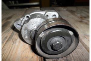 Gebruikte Spanrol Multiriem Chevrolet Tacuma 1.8 Pure,SE,SX Prijs € 15,00 Margeregeling aangeboden door Hans Auto Onderdelen