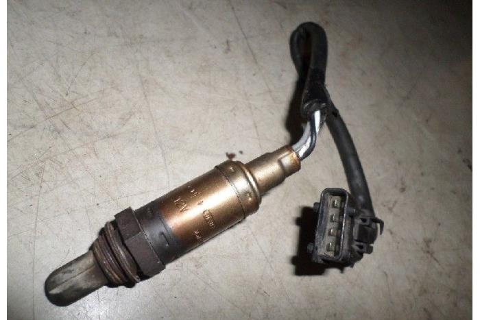 Lambda Sonde van een Peugeot 306 (7A/C/S) 1.6i XR,XT,ST 1996