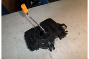 Gebruikte Airbagring Renault Clio II (BB/CB) 1.4 Prijs € 12,00 Margeregeling aangeboden door Hans Auto Onderdelen