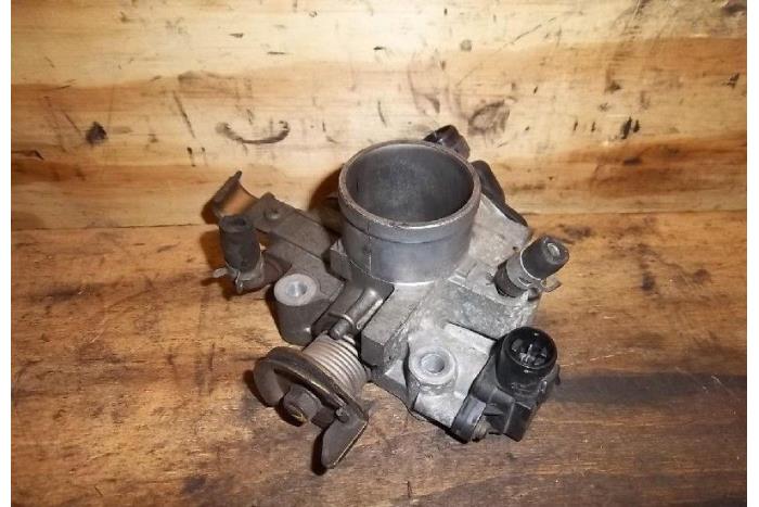 Gebruikte Gasklephuis Honda Civic (EG) 1.5 DXi,LSi 16V Prijs € 25,00 Margeregeling aangeboden door Hans Auto Onderdelen