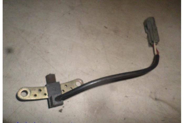 Gebruikte Krukas sensor Renault Laguna I (B56) 1.8 Prijs € 15,00 Margeregeling aangeboden door Hans Auto Onderdelen