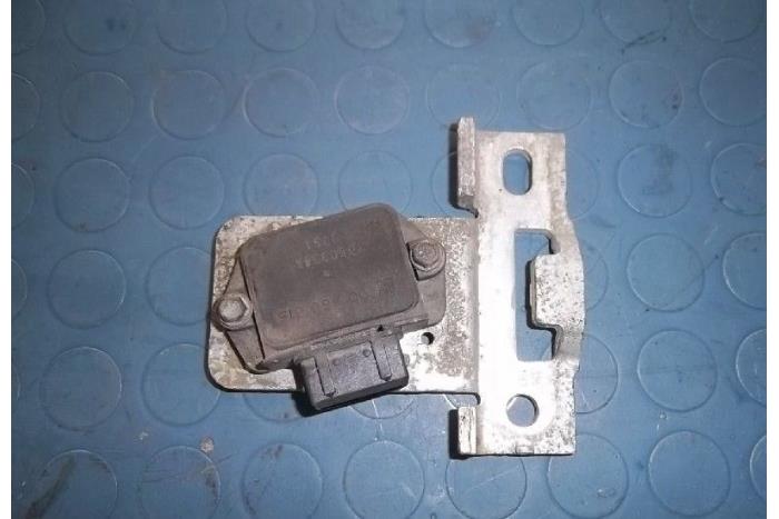 Gebruikte Module ontsteking Opel Corsa B (73/78/79) 1.4i Swing,Joy,Sport,GLS Prijs € 10,00 Margeregeling aangeboden door Hans Auto Onderdelen