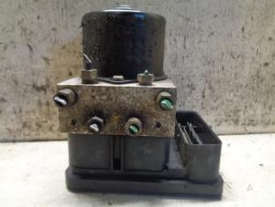 Gebruikte ABS Pomp Renault Laguna II Grandtour (KG) 1.8 16V Prijs € 45,00 Margeregeling aangeboden door Hans Auto Onderdelen