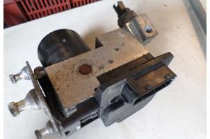 Gebruikte ABS Pomp Mercedes A (W168) 1.6 A-160 Prijs € 30,00 Margeregeling aangeboden door Hans Auto Onderdelen