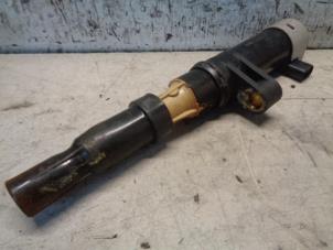 Gebruikte Bobine Renault Scénic II (JM) 1.6 16V Prijs € 12,00 Margeregeling aangeboden door Hans Auto Onderdelen